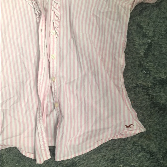HOLLISTER BUTTON UP🌸 - Picture 4 of 5